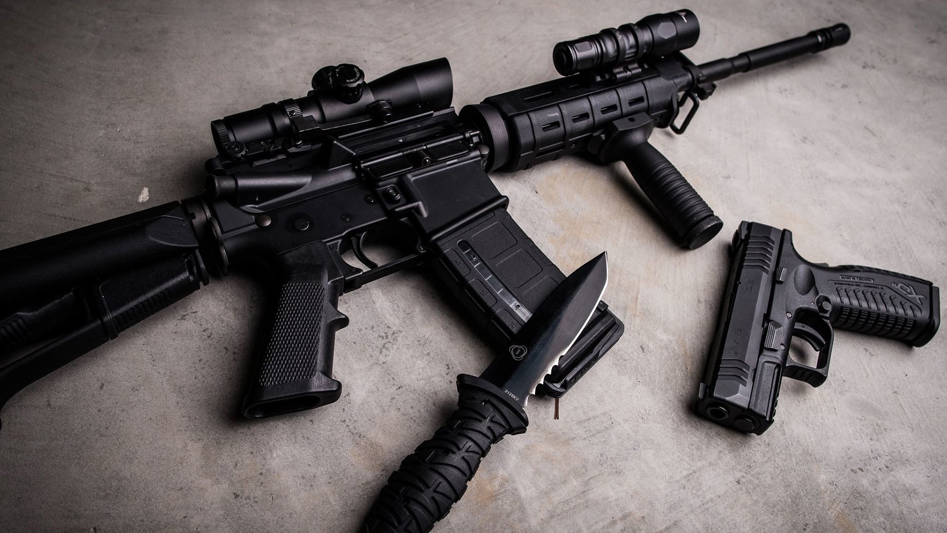 西甲裁判语义分析在判罚一致性中的应用效果，西甲裁判服装