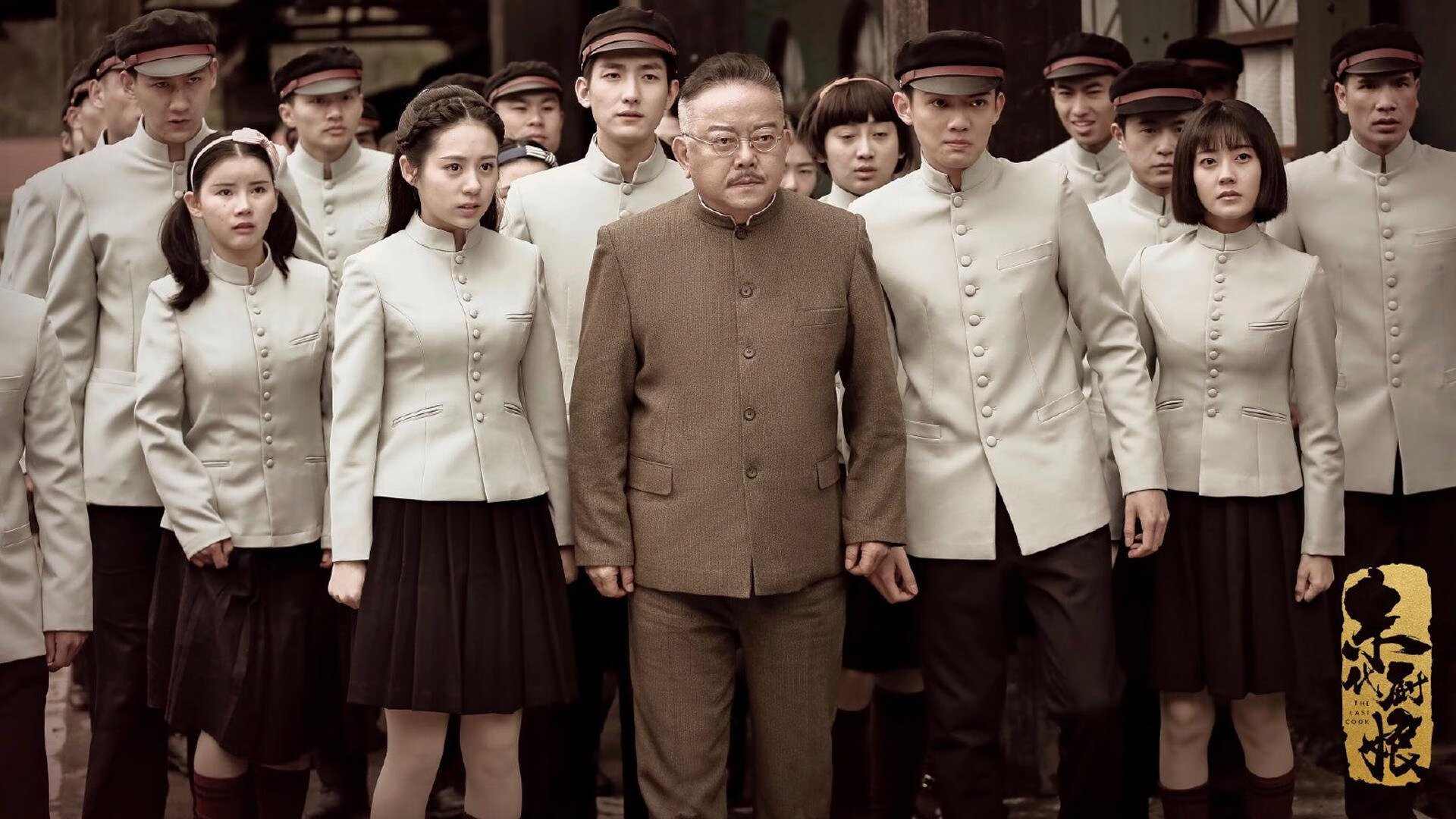 篮球场边广告系统全面更换为智能模式，篮球赛广告位