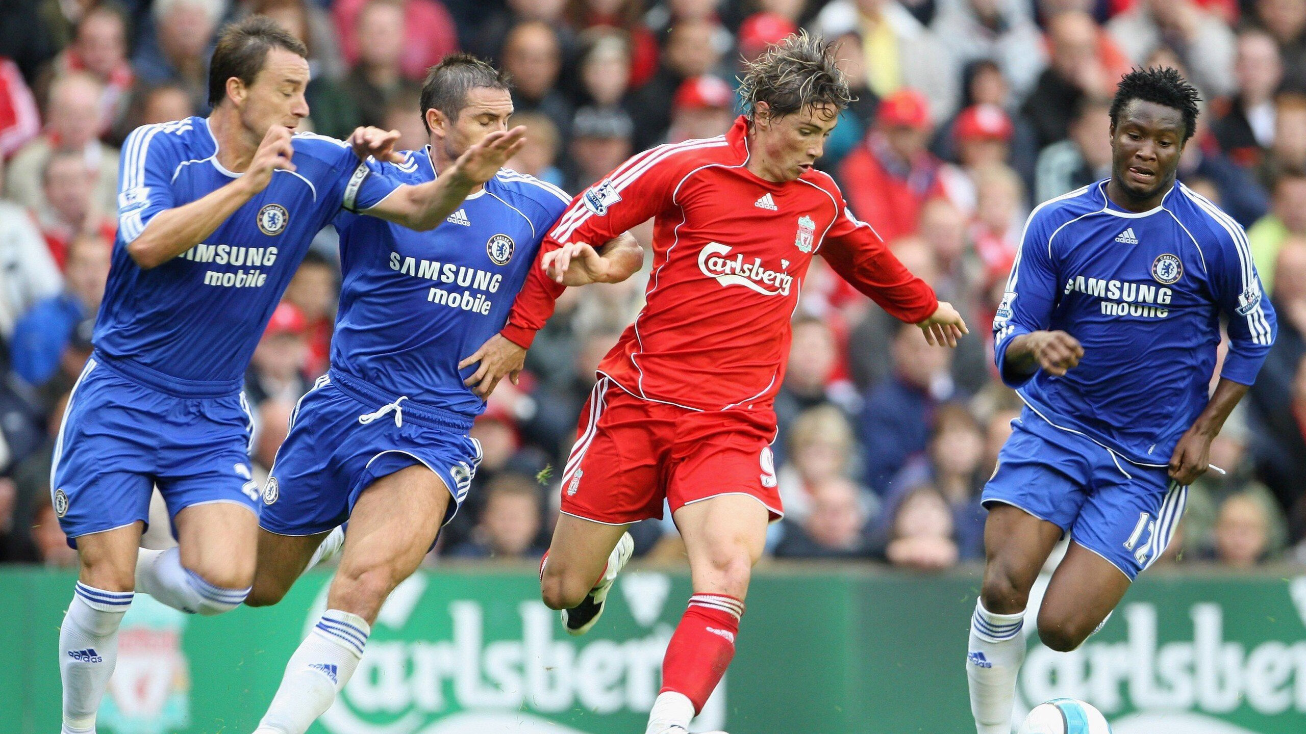 “阿仙奴与热刺：新星竞技，谁能脱颖而出？”